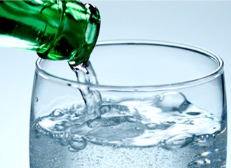 Газована вода: користь чи шкода?