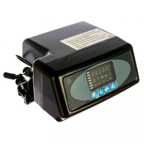 F65B3 Клапан RunXin реагент. макс. производительность 2 м3/ч, вход 3/4", основание 2,5", колонна 6"-12"